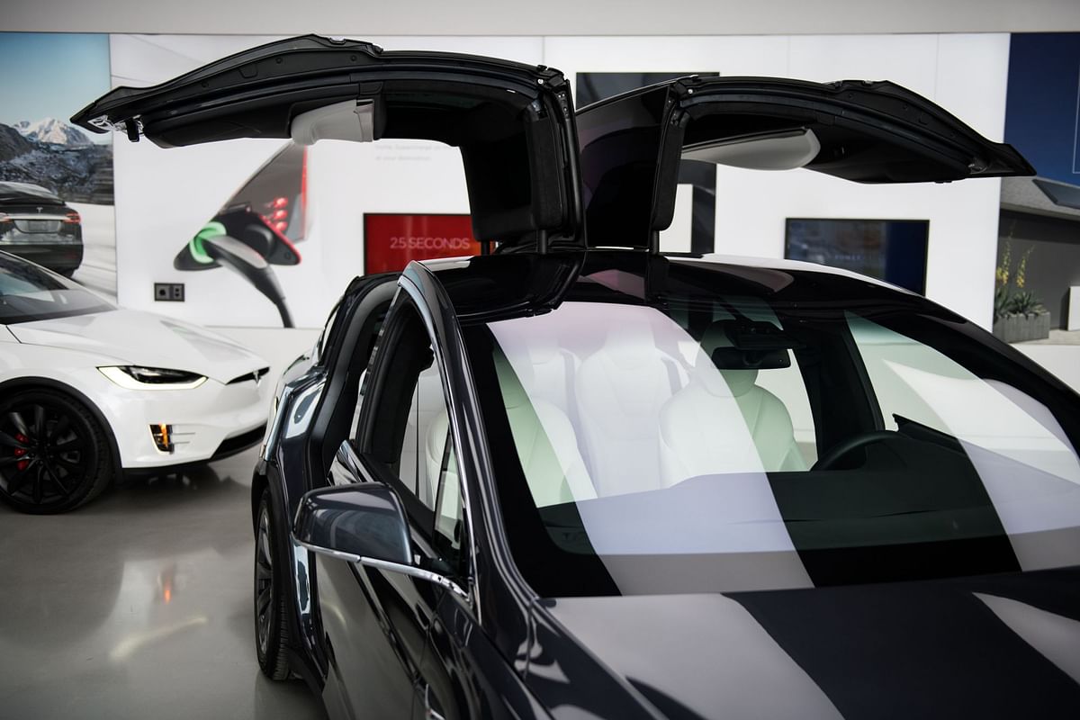 Tesla Recalls Almost 1.1 Million Vehicles Over Window Glitch