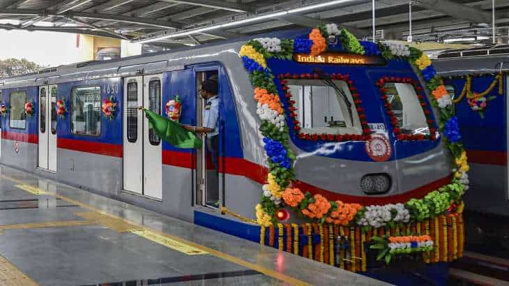 Kolkata Metro to run more services on weekends for Durga Puja shoppers
